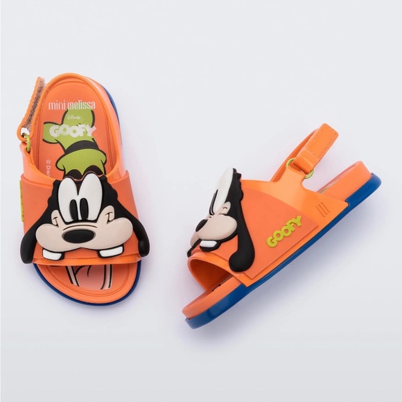 NWT MINI MELISSA DisneyMickey Friends Goofy Beach